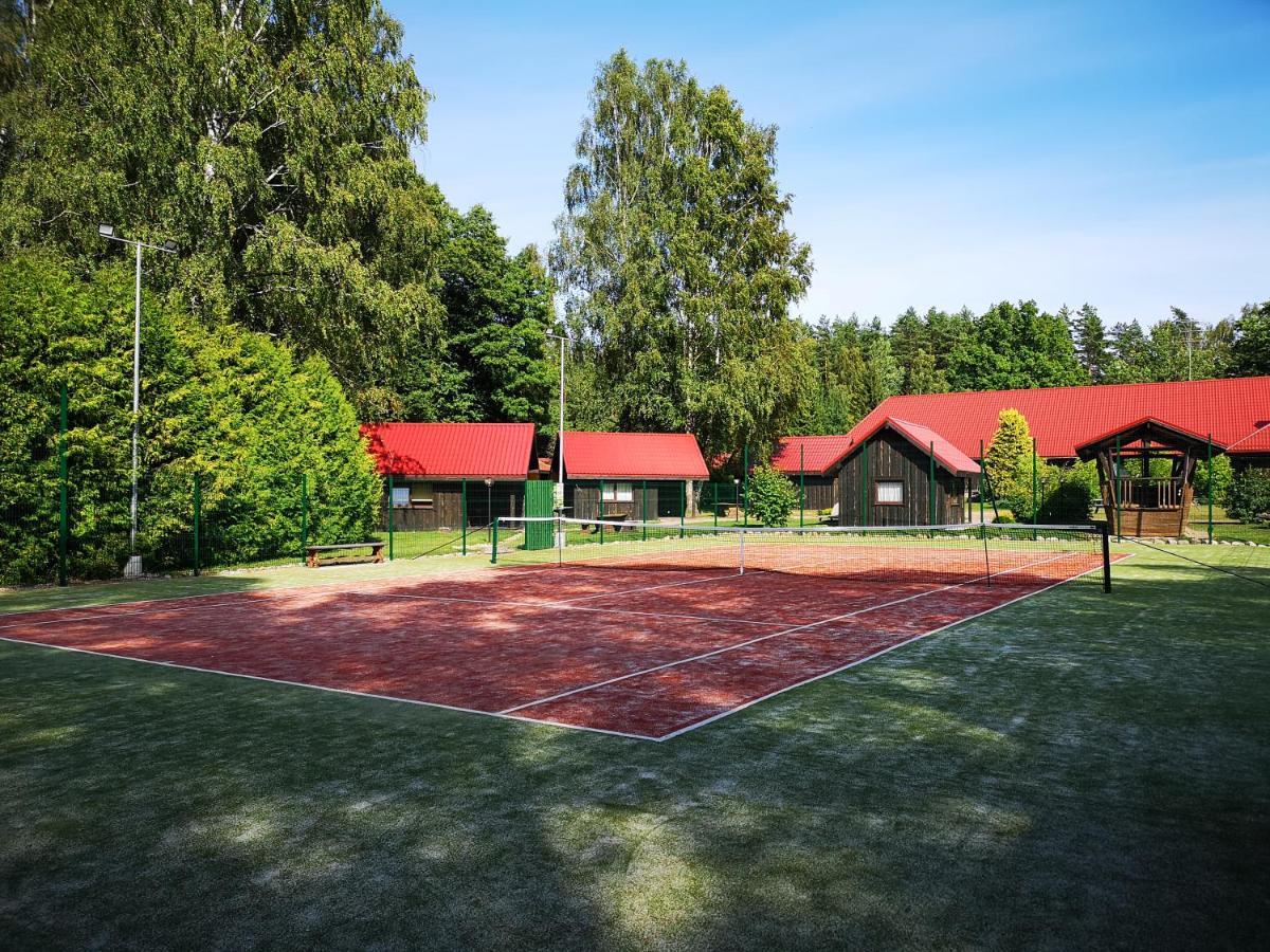 Hotel Viesu Nams Vecmuiza Tūja Esterno foto